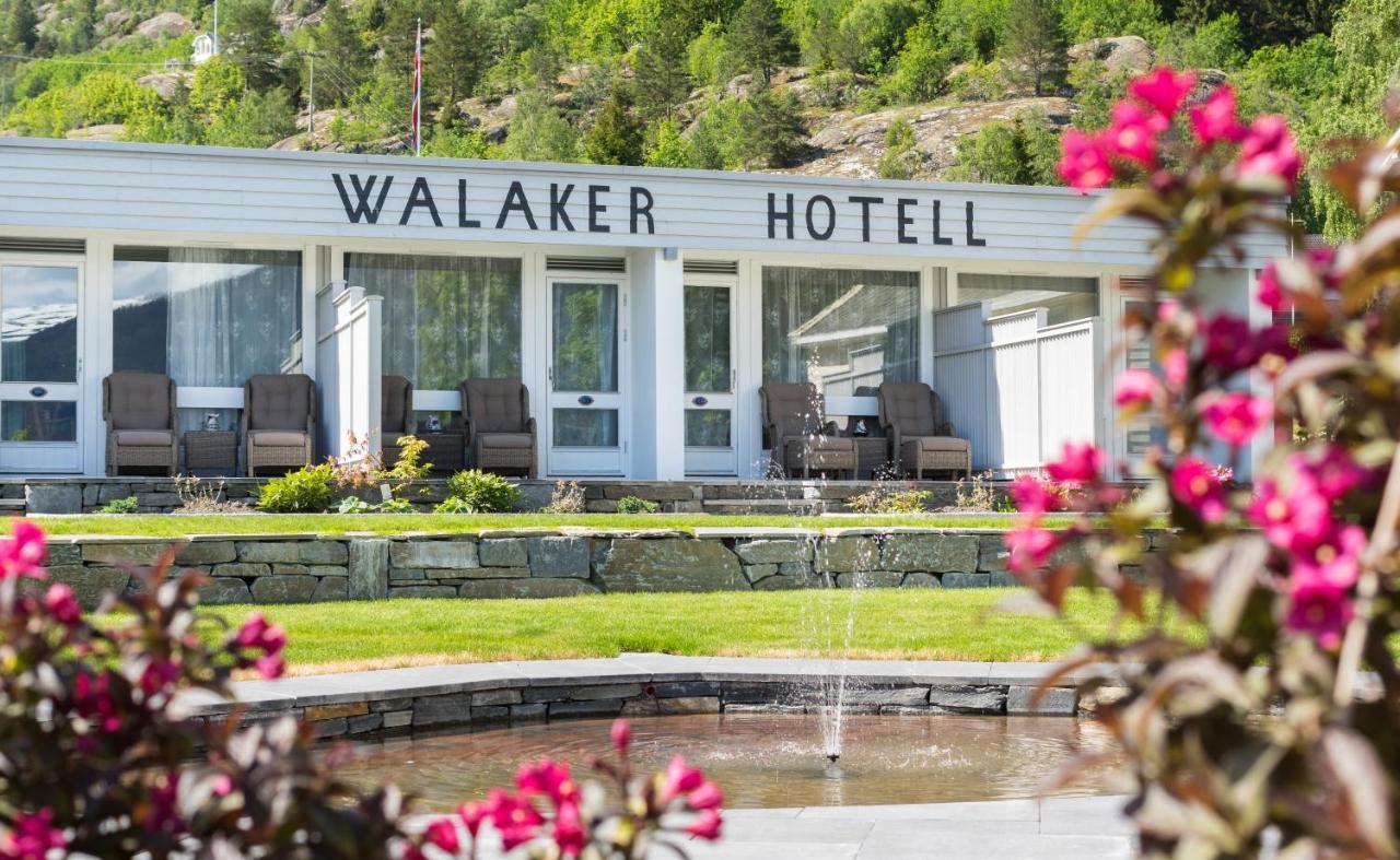 Walaker Hotel Solvorn Exterior photo