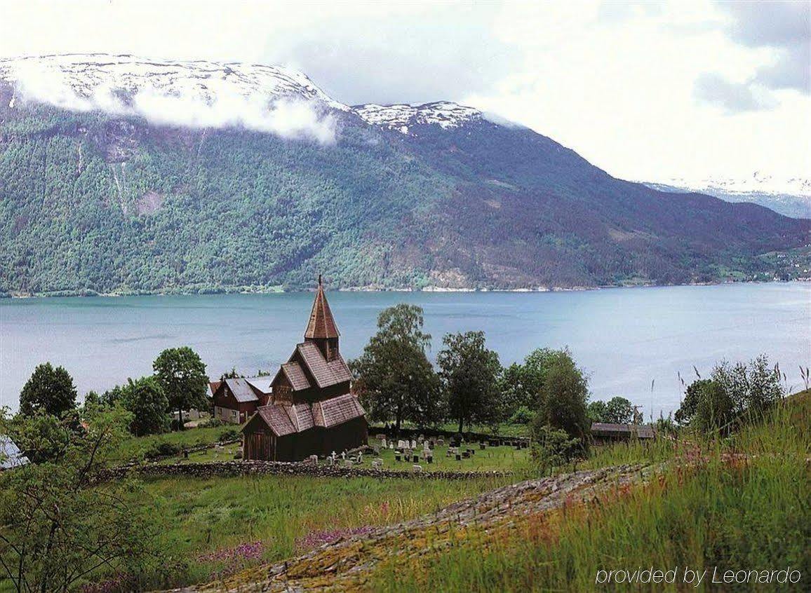 Walaker Hotel Solvorn Exterior photo