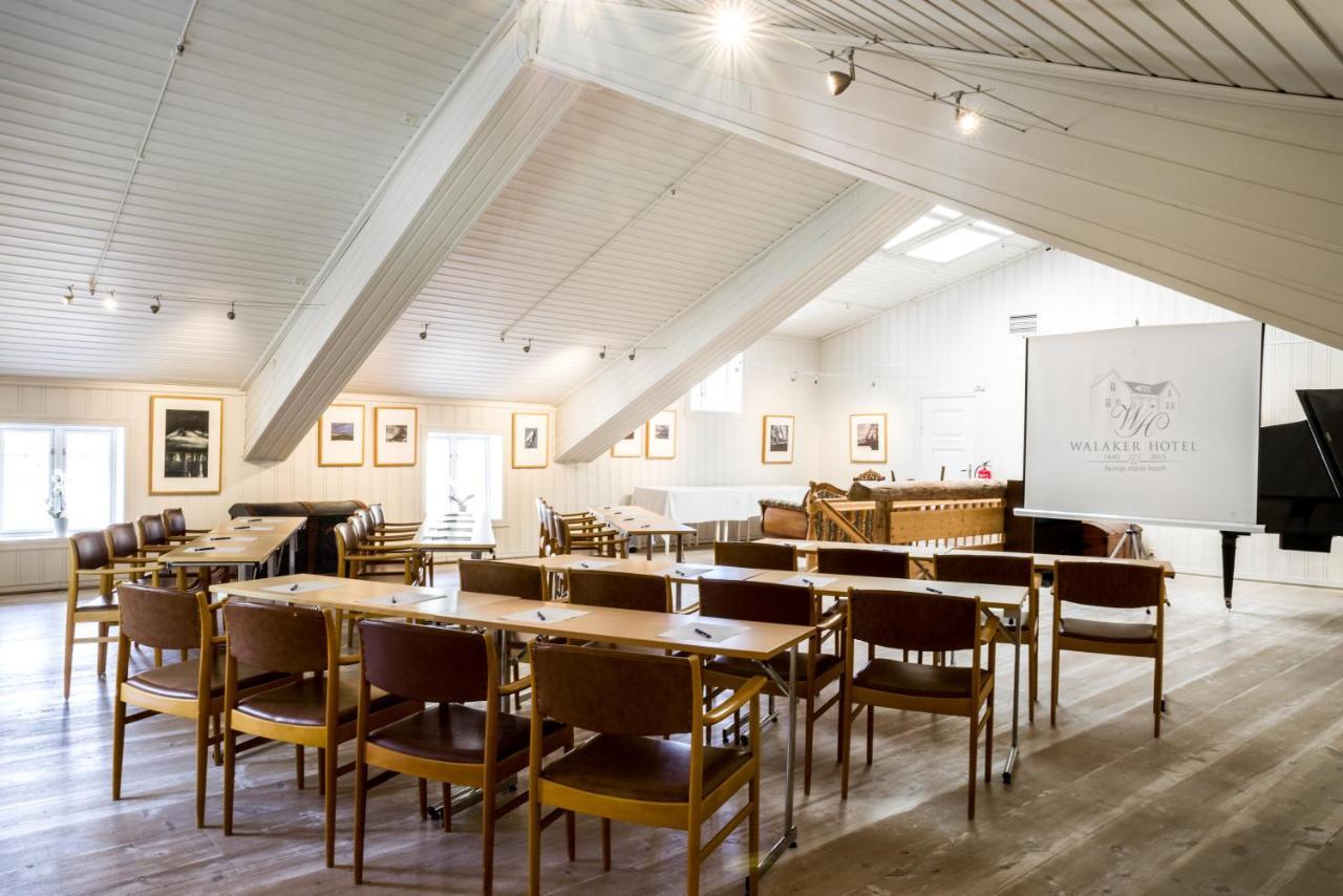 Walaker Hotel Solvorn Exterior photo